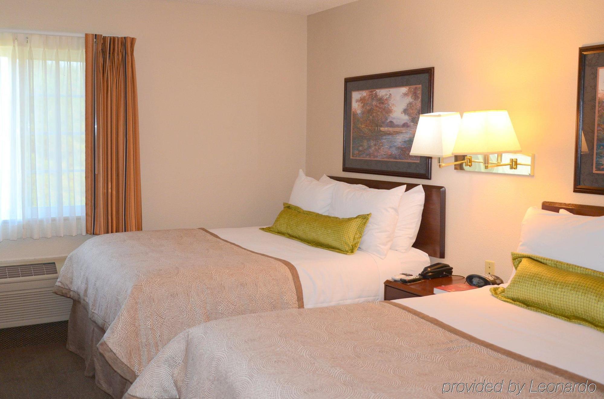 Candlewood By Ihg Hotel