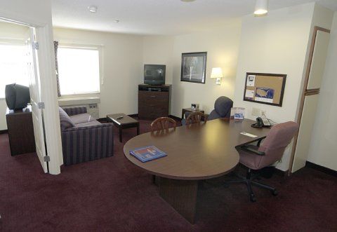 Candlewood By Ihg 2*