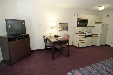 Candlewood By Ihg 2*